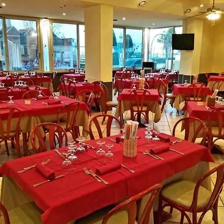 Szálloda Cavallino 3*