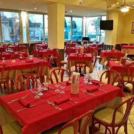 Szálloda Cavallino 3*